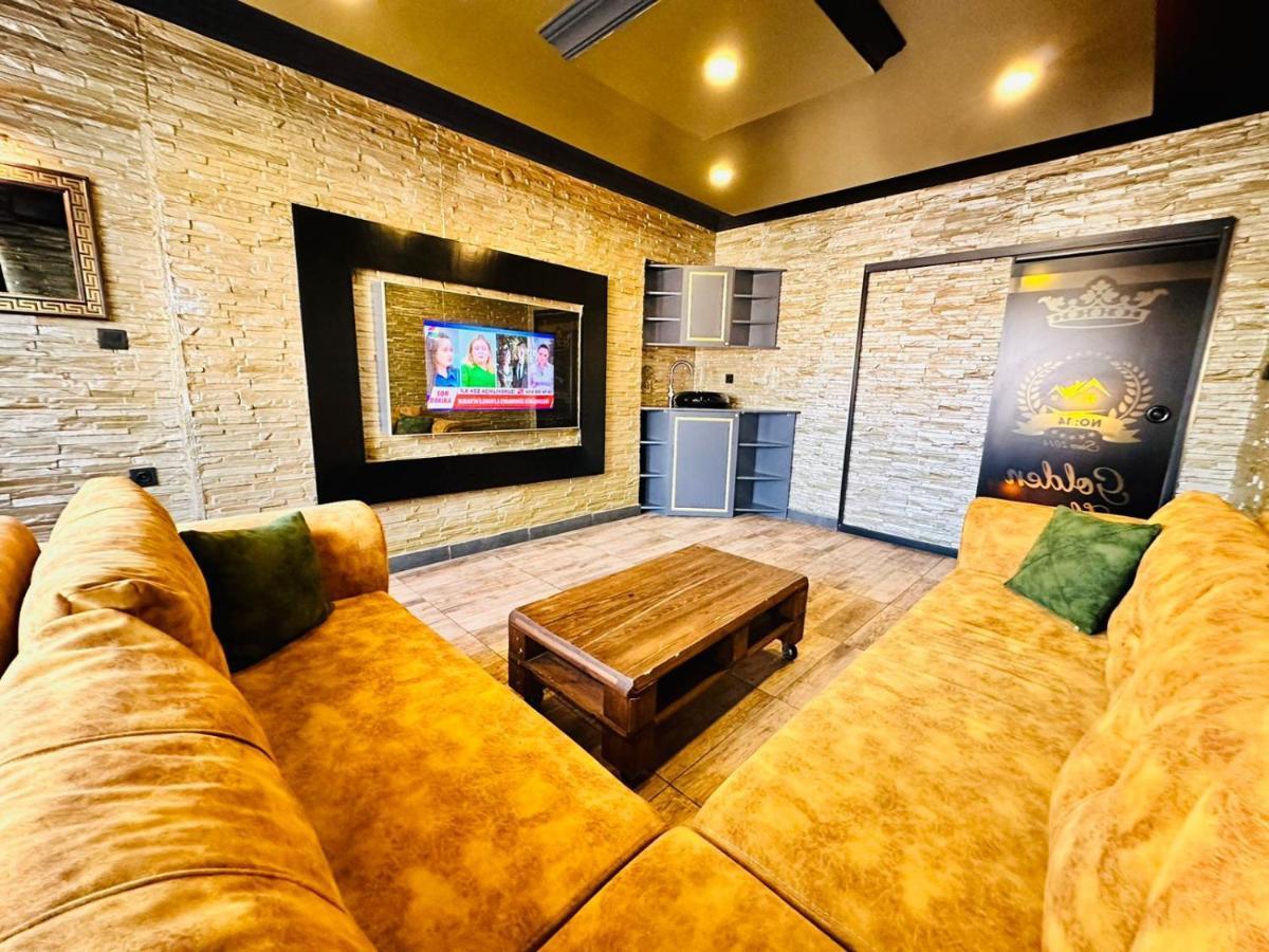 Апартаменты Golden Rock House Анкара Экстерьер фото